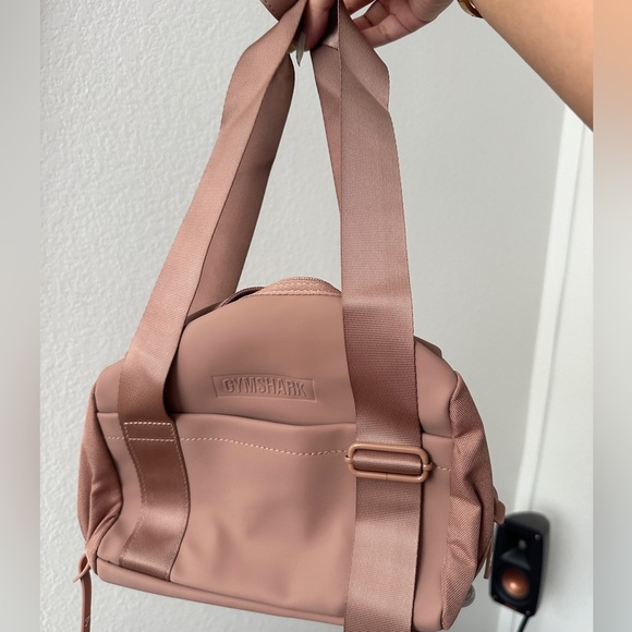 Gymshark Everyday Mini Gym Bag - Picture 1 of 9